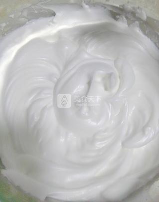 提子<a href=zt/qifengdg target=_blank><u>戚风蛋糕</u></a>