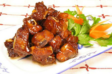 糖<a href=/shicai/diaoweipin/Cu/index.html target=_blank><u>醋</u></a><a href=/shicai/rouqin/PaiGu/index.html target=_blank><u>排骨</u></a>怎么做好吃