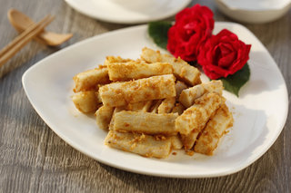 黄金<a href=/shicai/shucai/ShanYao/index.html target=_blank><u>山药</u></a>条