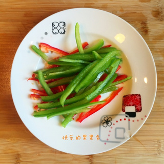 清炒<a href=/shicai/shucai/TuDou/index.html target=_blank><u>土豆</u></a>丝（微辣版）