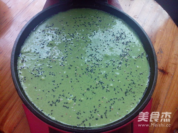 <a href=/shicai/shucai/BoCai/index.html target=_blank><u>菠菜</u></a><a href=/shicai/rouqin/JiDan/index.html target=_blank><u>鸡蛋</u></a>饼的做法