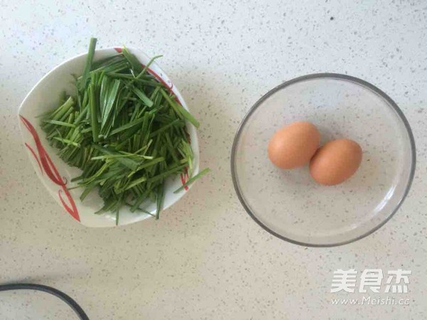 <a href=/shicai/shucai/JiuCai/index.html target=_blank><u>韭菜</u></a>炒<a href=/shicai/rouqin/JiDan/index.html target=_blank><u>鸡蛋</u></a>的做法