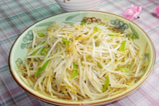 炒<a href=/shicai/shucai/DouYa/index.html target=_blank><u>豆芽</u></a>菜