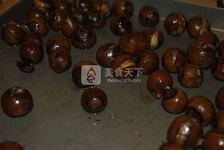 烤<a href=/shicai/guopin/LiZi/index.html target=_blank><u>栗子</u></a>