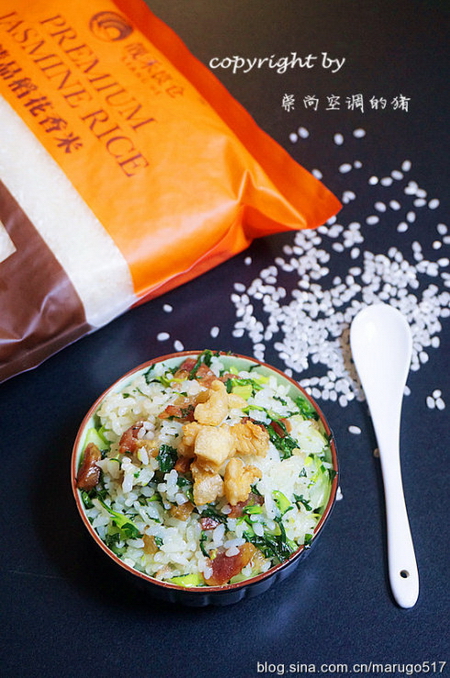 <a href=/shicai/rouqin/ZhuYou/index.html target=_blank><u>猪油</u></a>渣菜饭的做法