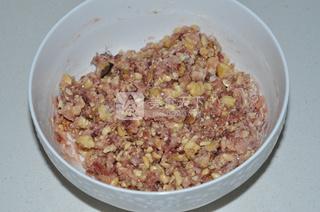 玫瑰果仁双酥月饼