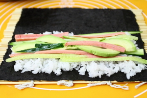 寿司卷步骤4