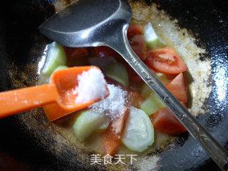 <a href=/shicai/shucai/XiHongShi/index.html target=_blank><u>西红柿</u></a>煮夜开花