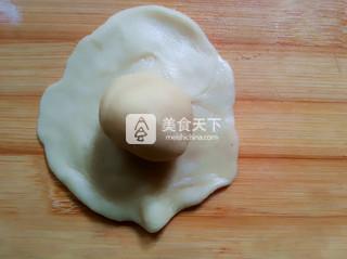 <a href=/shicai/guopin/LiuLian/index.html target=_blank><u>榴莲</u></a>酥饼