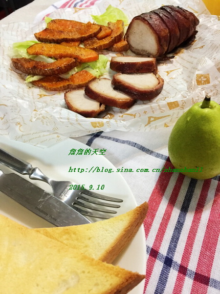 烤<a href=/shicai/rouqin/PeiGen/index.html target=_blank><u>培根</u></a>通脊卷的做法