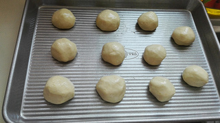 <a href=/shicai/mimian/ZhiShi/index.html target=_blank><u>芝士</u></a>麻薯