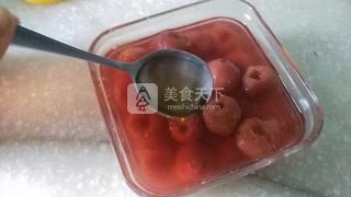 冰糖<a href=/shicai/guopin/ShanZha/index.html target=_blank><u>山楂</u></a>