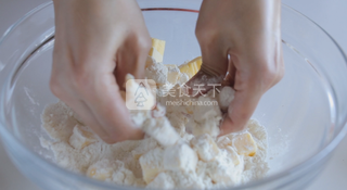 <a href=/shicai/shucai/NanGua/index.html target=_blank><u>南瓜</u></a>派