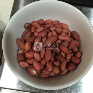 油炸<a href=/shicai/guopin/HuaSheng/index.html target=_blank><u>花生</u></a>米