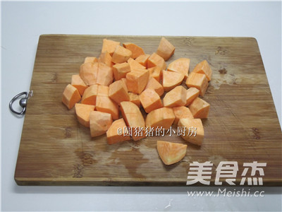 拨丝<a href=/shicai/shucai/DiGua/index.html target=_blank><u>地瓜</u></a>的做法