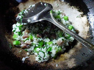 腊肠菜芯炒饭
