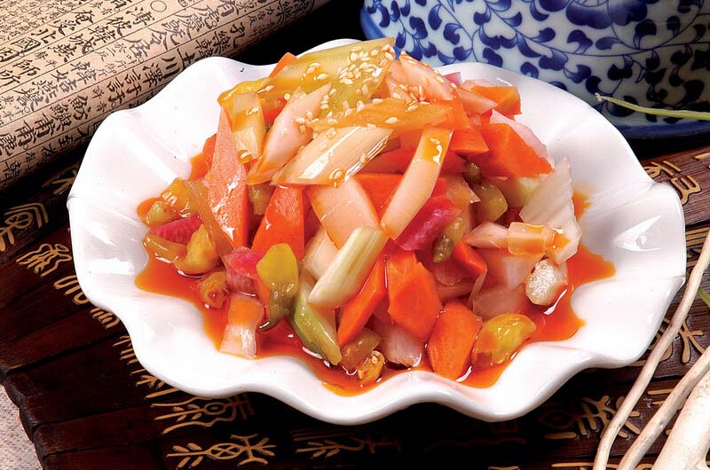 <a href=zt/scpc target=_blank><u>四川泡菜</u></a>的做法3