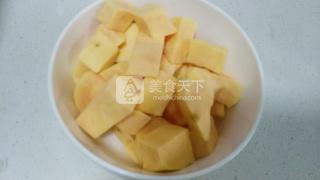 <a href=/shicai/shucai/HongShu/index.html target=_blank><u>红薯</u></a><a href=/shicai/mimian/HongDou/index.html target=_blank><u>红豆</u></a>粥