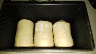 北海道<a href=/shicai/mimian/TuSi/index.html target=_blank><u>吐司</u></a>