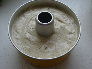 <a href=/shicai/guopin/HeiZhiMa/index.html target=_blank><u>黑<a href=/shicai/guopin/ZhiMa/index.html target=_blank><u>芝麻</u></a></u></a><a href=zt/qifengdg target=_blank><u>戚风蛋糕</u></a>