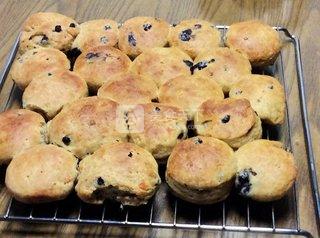 <a href=/shicai/guopin/LanMei/index.html target=_blank><u>蓝莓</u></a>果干杂粮司康