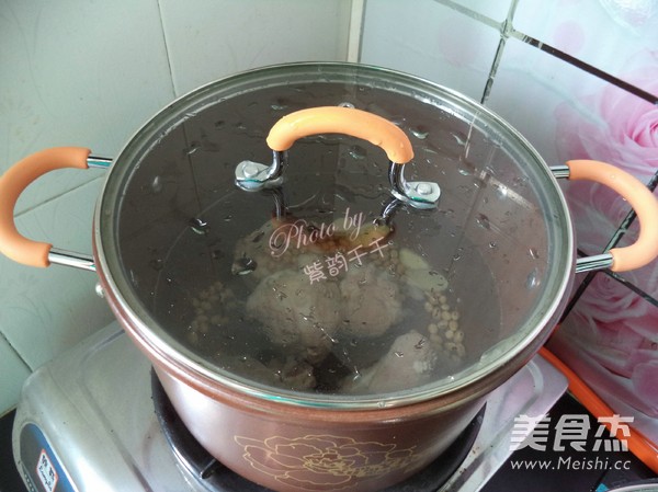 菜干猪骨汤的做法