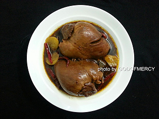 蒸着吃的卤<a href=/shicai/rouqin/ZhuXin/index.html target=_blank><u>猪心</u></a>