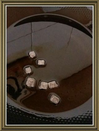 红烧<a href=/shicai/rouqin/JiChi/index.html target=_blank><u>鸡翅</u></a>