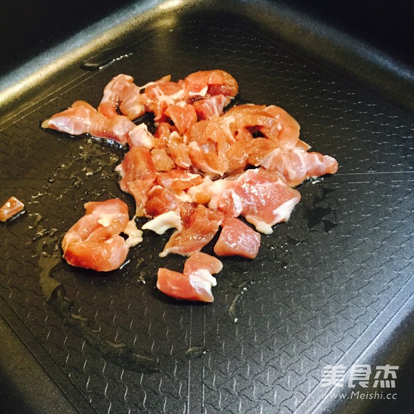 圆椒瘦肉面的做法