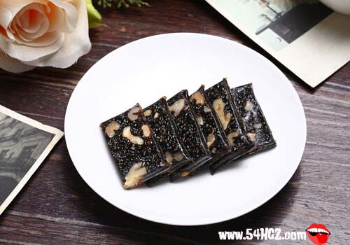 <a href=/shicai/yaoshi/EJiao/index.html target=_blank><u>阿胶</u></a>怎么吃2