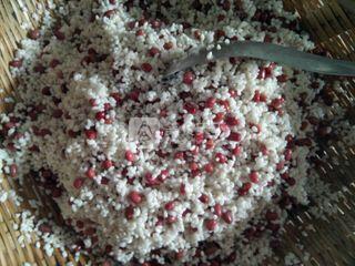 <a href=/shicai/mimian/HongDou/index.html target=_blank><u>红豆</u></a><a href=/shicai/rouqin/XiangChang/index.html target=_blank><u>香肠</u></a>粽子