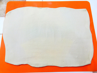 酥<a href=/shicai/rouqin/PiDan/index.html target=_blank><u>皮蛋</u></a>挞