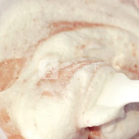 <a href=/shicai/shucai/ZiShu/index.html target=_blank><u>紫薯</u></a>蛋糕