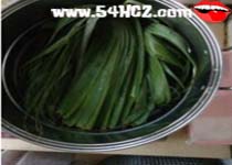 江米<a href=zt/zongzi target=_blank><u>粽子的做法</u></a>2