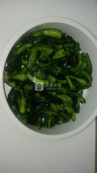腌<a href=/shicai/shucai/HuangGua/index.html target=_blank><u>黄瓜</u></a>