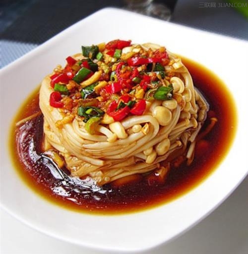 <a href=zt/lbjzg target=_blank><u>凉拌金针菇</u></a>