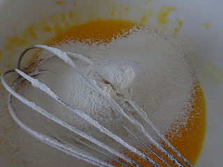 可可果酱<a href=/shicai/mimian/MianBao/index.html target=_blank><u>面包</u></a>蛋糕