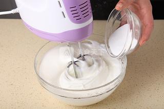 <a href=zt/qifengdg target=_blank><u>戚风蛋糕</u></a>