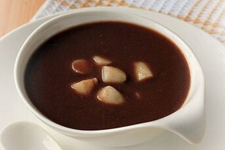 赤<a href=/shicai/mimian/XiaoDou/index.html target=_blank><u>小豆</u></a>煲汤