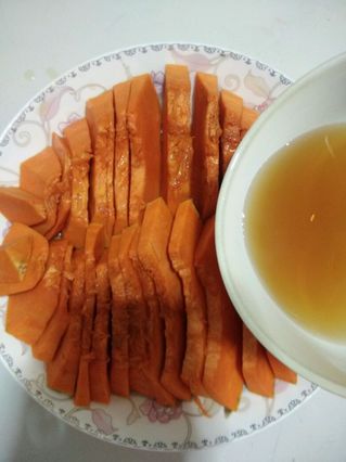 微波炉<a href=/shicai/shucai/NanGua/index.html target=_blank><u>南瓜</u></a>