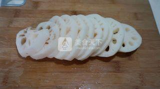 <a href=/shicai/rouqin/JiTui/index.html target=_blank><u>鸡腿</u></a>杂蔬火锅