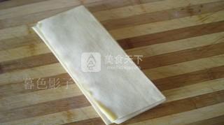 <a href=/shicai/shucai/JiuCai/index.html target=_blank><u>韭菜</u></a>炒干<a href=/shicai/mimian/DouFu/index.html target=_blank><u>豆腐</u></a>