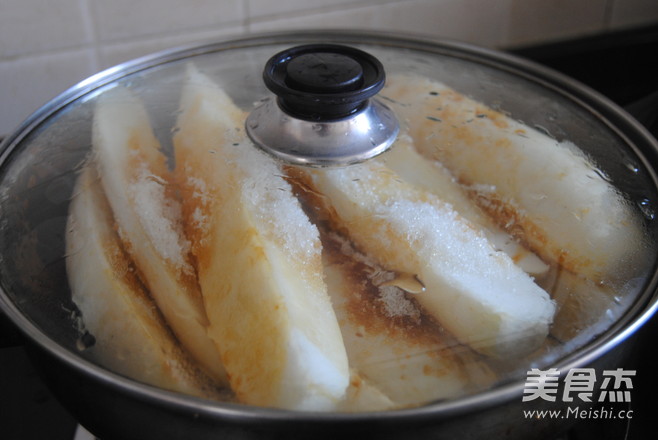 酱<a href=/shicai/shucai/LuoBo/index.html target=_blank><u>萝卜</u></a>的做法