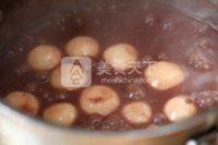 <a href=/shicai/mimian/HongDou/index.html target=_blank><u>红豆</u></a>汤圆