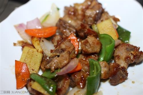 家常<a href=/shicai/rouqin/NiuRou/index.html target=_blank><u>牛肉</u></a>做法大全,家常<a href=/shicai/rouqin/NiuRou/index.html target=_blank><u>牛肉</u></a>的11种做法