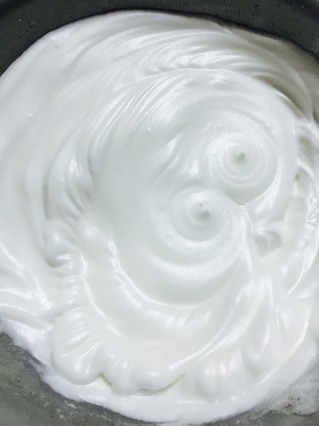 <a href=/shicai/mimian/SuanNai/index.html target=_blank><u>酸奶</u></a>蛋糕