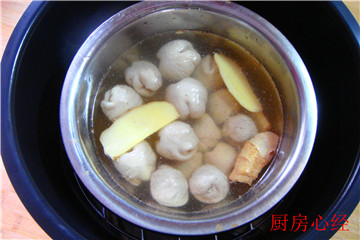 九转<a href=/shicai/rouqin/DaChang/index.html target=_blank><u>大肠</u></a>步骤6