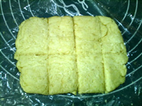 <a href=/shicai/mimian/SuanNai/index.html target=_blank><u>酸奶</u></a>司康