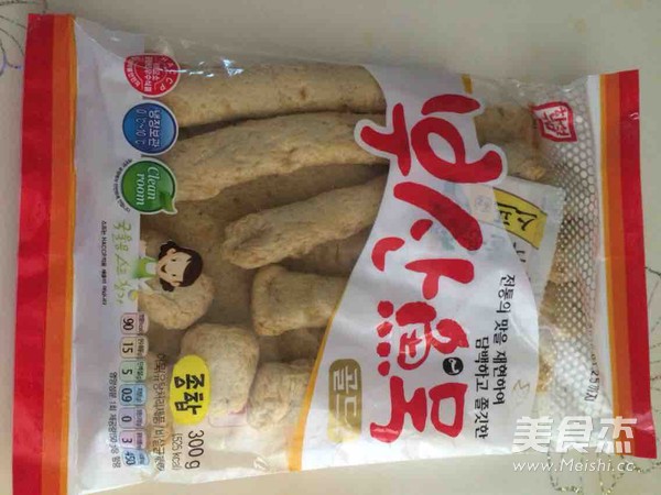 韩国<a href=/shicai/shuichanpin/YuWan/index.html target=_blank><u>鱼丸</u></a>汤 어무국的做法