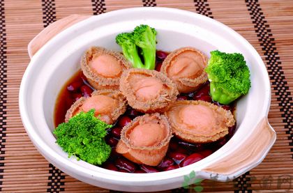 <a href=/shicai/shuichanpin/BaoYu/index.html target=_blank><u>鲍鱼</u></a>哪些部位不能吃